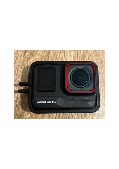 Insta360 Ace Pro 1/2 Dikey Çekim Aparatı Siyah