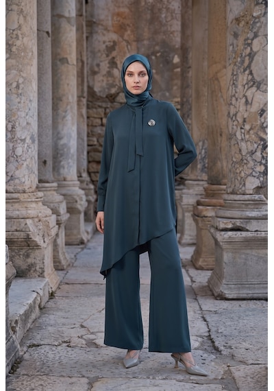 Avenna Asimetrik Kesim Bağlama Detaylı Tunik Geniş Paça Pantolon İkili Takım Zümrüt 26ka610 Avenna Asimetrik Kesim Bağlama Detaylı Tunik Geniş Paça Pantolon İkili Takım Zümrüt 26ka610