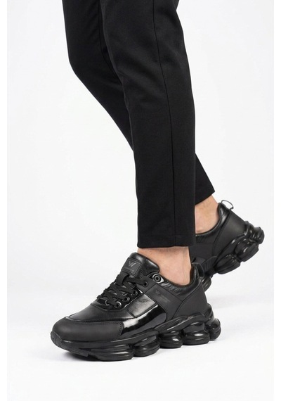 Walkway Siyah Bağcıklı Kalın Rahat Tabanlı Erkek Casual Yürüyüş Ayakkabı Sneaker Zenith Siyah-siyah