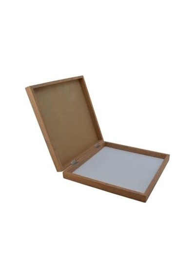 Orta Boy Metal İngiliz Satranç Takımı Antik Ve Rustik Desenli Sandıklı Mdf Tahtası 36x36x6 Cm.