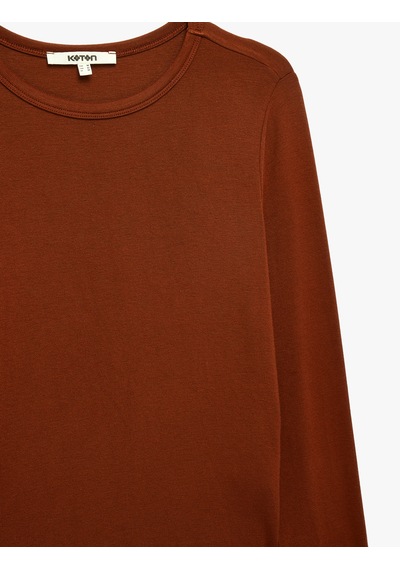 Koton Viskon Slim Fit Uzun Kollu Bisiklet Yaka Tişört Kahverengi 7wak50005ek Kahve