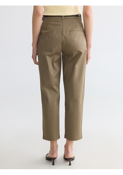 Lcwaıkıkı Classic Haki Beli Kemerli Gabardin Kadın Pantolon