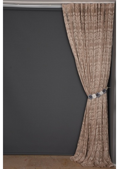 Sarmaşık Vizon Dikilmiş Pileli Fon Perde 300x260 Cm Sarmaşık Vizon Dikilmiş Pileli Fon Perde 300x260 Cm