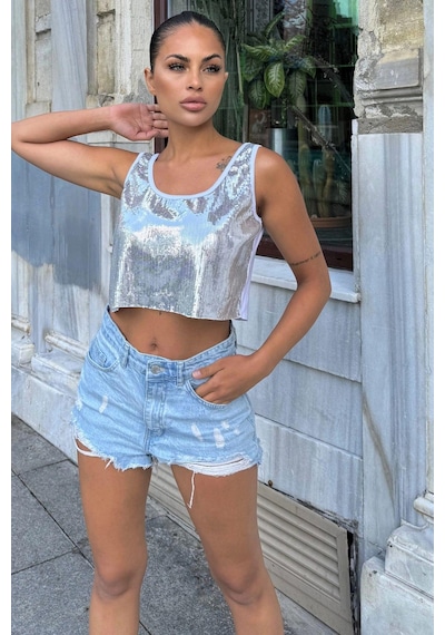 WeShaya Kadın Silver Gümüş Payetli Kolsuz Parlak Crop Bluz Ekru