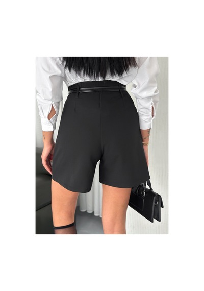 Gugus Kadın Siyah Kemer Detaylı Bol Kesim Şort /loose Cut Shorts Wıth Belt Siyah