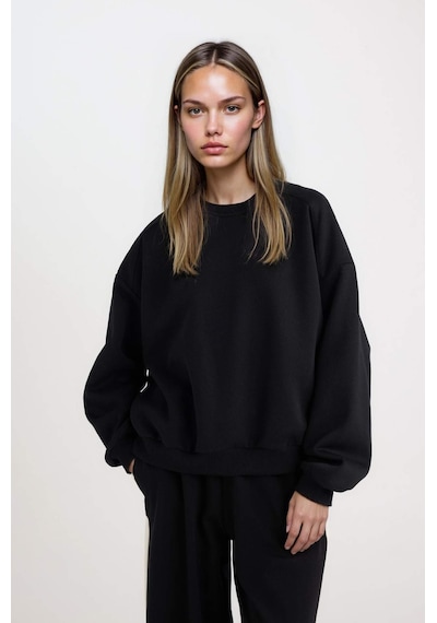 DeFacto Coool Oversize Geniş Kalıp Bisiklet Yaka Basic Düz Kalın Kumaş İçi Yumuşak Tüylü Sweatshirt D9022AXNSBK81 Siyah DeFacto Coool Oversize Geniş Kalıp Bisiklet Yaka Basic Düz Kalın Kumaş İçi Yumuşak Tüylü Sweatshirt D9022AXNSBK81 Siyah