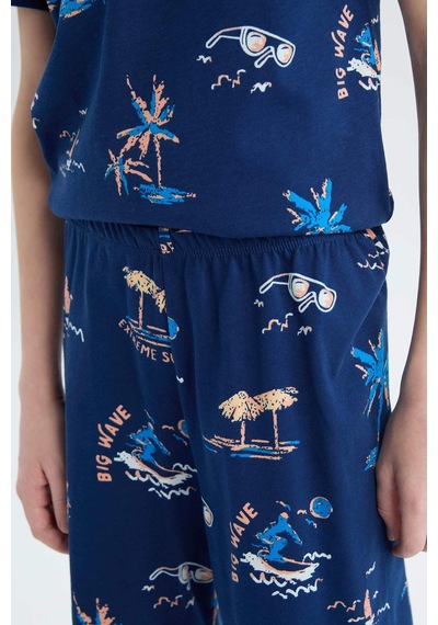 DeFacto Erkek Çocuk Pijama Takımı Desenli Kısa Kollu Üst Şort D9992A825SMNV30