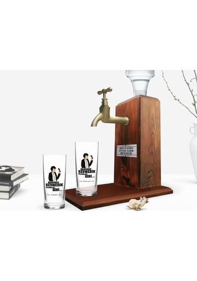 Kişiye Özel Renkli Baskılı Hangimiz Sevmedik Çılgınlar Gibi Silüet Tasarımlı İkili Rakı Bardağı Ve Ahşap Rakı Standı Hediye Seti-8 Sarı