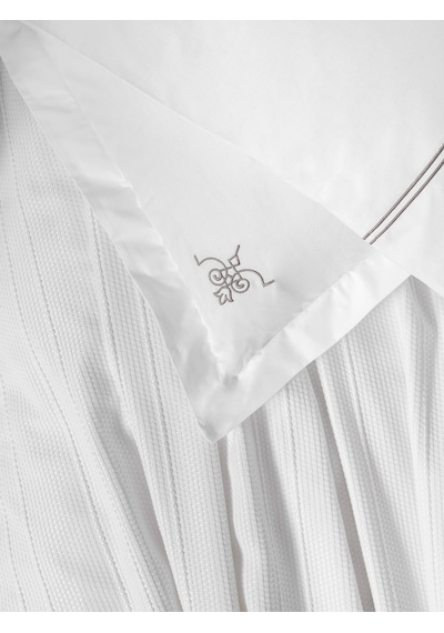Cotton Box Classic Çeyizlik Çift Kişilik Pikeli Nevresim Takımı Güher Beyaz Beyaz