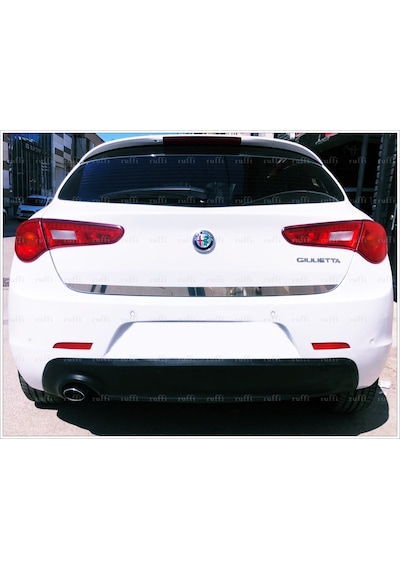 Alfa Romeo Giulietta Paslanmaz Krom Bagaj Alt Çıta 2010 Üzeri