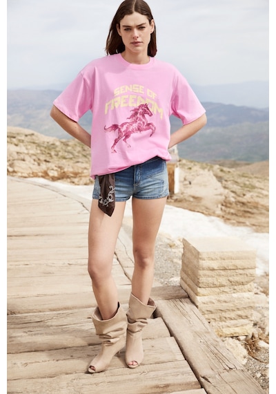 Grımelange Iratı Kadın Yumuşak Kumaşlı %100 Organik Pamuklu Baskı Detaylı Oversize Pembe T-shirt