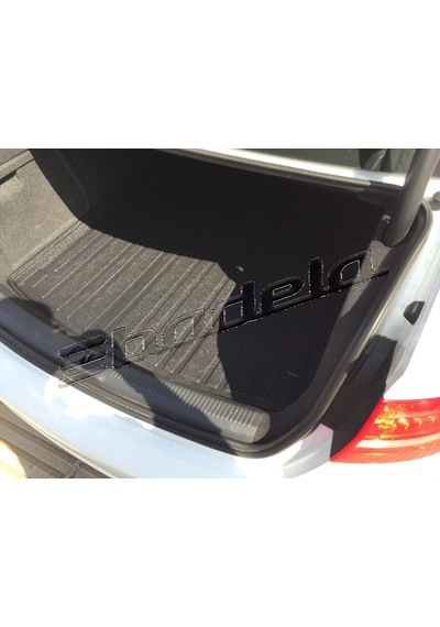 Audi A4 Bagaj Havuzu Bagaj Koruma Sert Plastik Kavucuk 3d Paspas