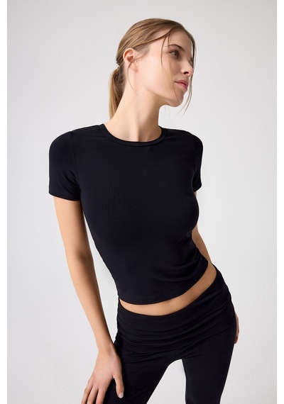 Los Ojos X Melodi Siyah Bedene Oturan Tişört Short Fitted Siyah Siyah