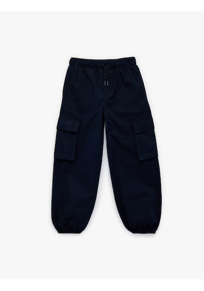 Koton Gabardin Kumaş Beli Lastikli Bağlamalı Cep Detaylı Kargo Pantolon Lacivert 6skb40112tw Lacivert Koton Gabardin Kumaş Beli Lastikli Bağlamalı Cep Detaylı Kargo Pantolon Lacivert 6skb40112tw Lacivert