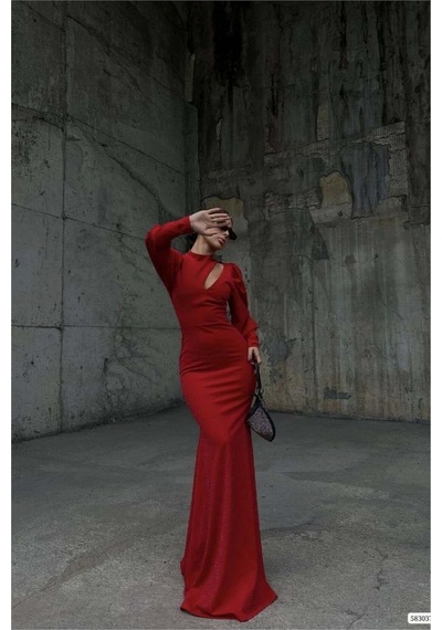 Lior Design Kadın Minimal Tasarım Simli Kumaş Degaje Yaka Dekolteli Maxi Abiye Elbise Kırmızı Lior Design Kadın Minimal Tasarım Simli Kumaş Degaje Yaka Dekolteli Maxi Abiye Elbise Kırmızı