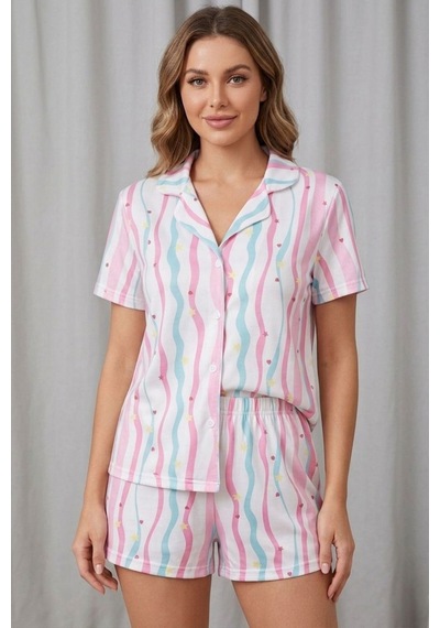 Yıldız Ve Kalp Desenli Çizgili Düğmeli Şortlu Pijama Takımı 4606 -çok Renkli Çok Renkli Yıldız Ve Kalp Desenli Çizgili Düğmeli Şortlu Pijama Takımı 4606 -çok Renkli Çok Renkli