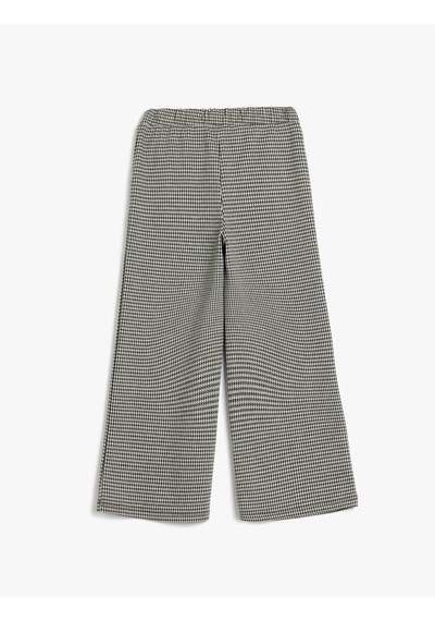 Koton Ekoseli Bol Paça Pantolon Düğme Ve Kapaklı Cep Detaylı Siyah Desenli 5wkg40227ak Siyah Koton Ekoseli Bol Paça Pantolon Düğme Ve Kapaklı Cep Detaylı Siyah Desenli 5wkg40227ak Siyah