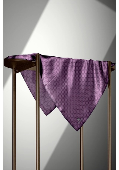 Vissona %100 Twill İpek Monogram Desenli Sirke Renkli 90x90 Eşarp Dikim Şekli : El Dikişi Çok Renkli