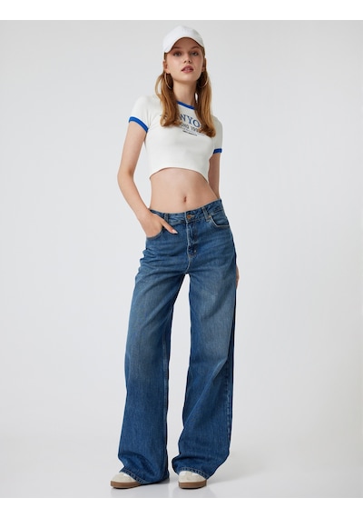 Koton Crop Tişört Slogan Baskılı Bisiklet Yaka Biyeli Kısa Kollu Slim Fit Ekru 4sal11123ık Ekru