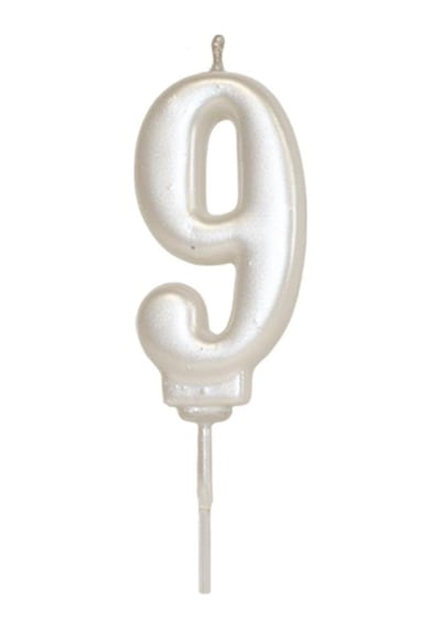 9 Yaş İnci Beyaz Rakam Mum 9+