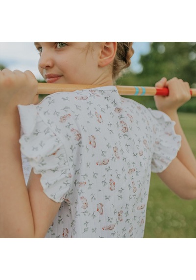 Antebies Organik Beyaz Sevimli Tavşan Desenli Jakarlı Fırfırlı Kısa Kollu Şortlu Kız Çocuk Pijama Takımı Antebies Organik Beyaz Sevimli Tavşan Desenli Jakarlı Fırfırlı Kısa Kollu Şortlu Kız Çocuk Pijama Takımı