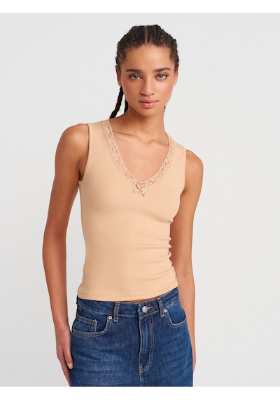 Dilvin 31778 Dantel Detaylı Top-bej Bej
