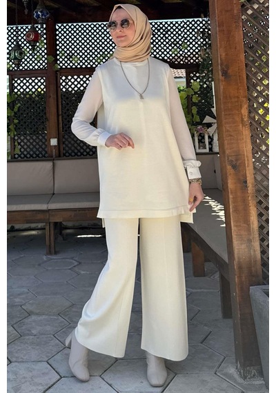 Rabia Şamlı Pantolonlu İç Takım Ekru Normal