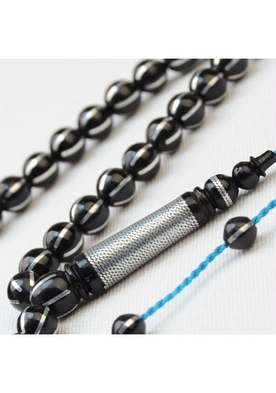 Küre Kesim 8x8 Mm Pirinç Sarmallı Kuka Sistem Püsküllü Tesbih Siyah
