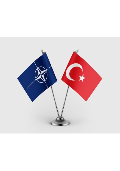 Nato Bayrağı Ve Türkiye Bayrağı İkili Saten Masa Bayrağı Takımı Diğer