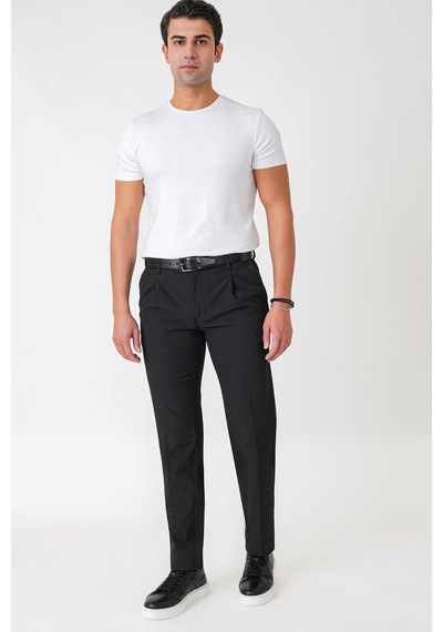 Comfort Fit Rahat Kalıp Pileli Esnek Pamuklu Çizgili Koyu Siyah Jogger Pantolon P 1218 K.siyah Comfort Fit Rahat Kalıp Pileli Esnek Pamuklu Çizgili Koyu Siyah Jogger Pantolon P 1218 K.siyah