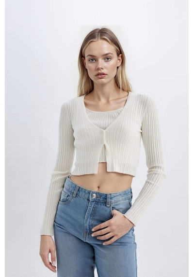 Defacto Regular Fit Crop Düğmeli V Yaka Triko Hırka A2076AX24SP Ekru