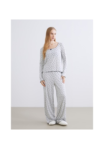 Lcw Young Gri U Yaka Çiçekli Kadın Pijama Takım