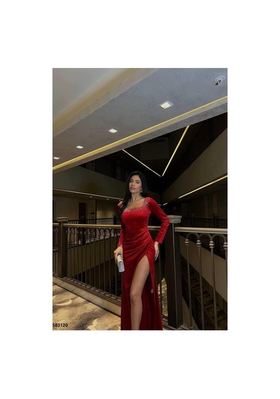 Lior Design Kadın El Emeği Kadife Kumaş Kare Yaka Taş Detaylı Abiye Elbise Kırmızı