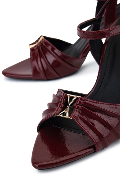 Tamer Tanca Kadın Suni Deri Bordo Topuklu Ayakkabı 1210 554 Bn Ayk Y26 Bordo