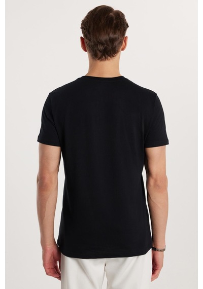 Tudors Erkek Slim Fit Dar Kesim %100 Pamuk Yumuşak Dokulu Baskılı Siyah Bisiklet Yaka Tişört-33133 Siyah Tudors Erkek Slim Fit Dar Kesim %100 Pamuk Yumuşak Dokulu Baskılı Siyah Bisiklet Yaka Tişört-33133 Siyah