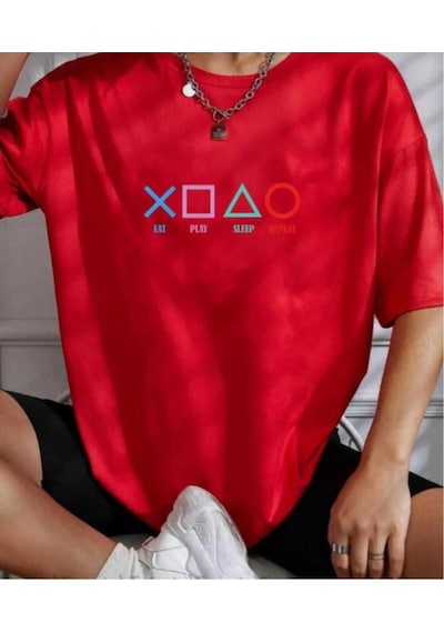 Kozia Outdoors Malkoçbey Play Game Baskılı Oversize Unisex Basic T-sihirt Kirmizi