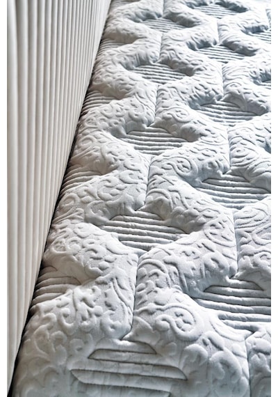 Line Visco Yatak 100x200 Cm Tek Kişilik 28 Cm Visco Süngerli Yaylı Lüks Yatak Orta Sert Krem Kumaş