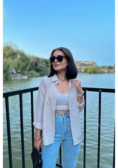 WeShaya Kadın Bej Klasik Yaka Uzun Kol Regular Kesim Standart Boy Gömlek Özel Kumaş Taş