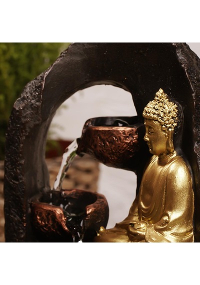 Zen Saraswati Temalı Su Şelalasi