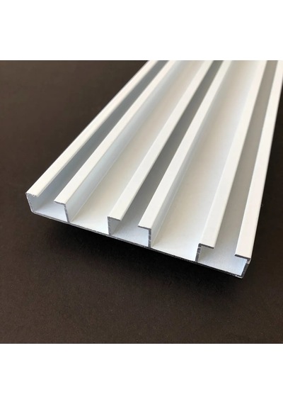 Üç Kanallı Alüminyum Beyaz Perde Rayı 80mm Kalın Üçlü Korniş Beyaz