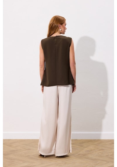 Sateen İnci Broşlu Degaje Bluz - Kahve-136737 kahve