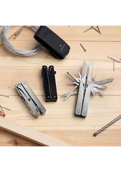Victorinox 3.0327.n Swisstool X Naylon Kılıflı