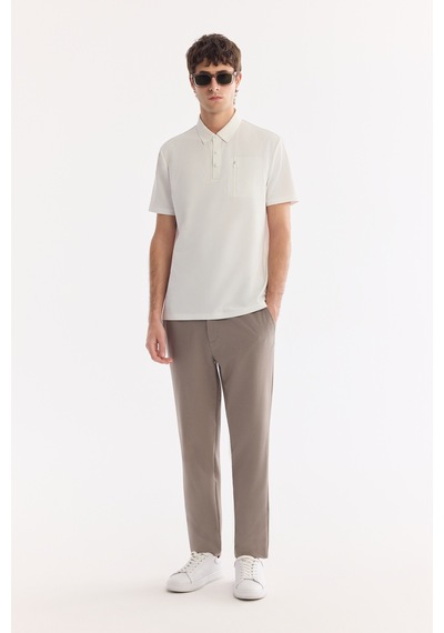 Avva Erkek Beyaz Kıvrılmaz Polo Yaka Kırışmaz Hızlı Kuruyan Teknik Kumaş Regular Fit T-shirt A61y1095