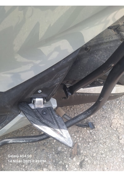 Honda Pcx Kızaklı Kurye Paket Çanta Demiri Ses Yapmaz Destekli