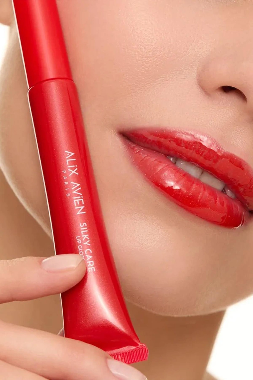 Alix Avien Dolgun Gürünüm Ve Nemlendirici Etkili Dudak Parlatıcısı Silky Care Lipgloss 308 Flame Red 009