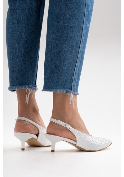 Alewomen Beyaz Hasır Sivri Burun Arka Açık 4 Cm Topuk Boyu Gormi Stiletto Kadın Ayakkabı Beyaz Hasır Alewomen Beyaz Hasır Sivri Burun Arka Açık 4 Cm Topuk Boyu Gormi Stiletto Kadın Ayakkabı Beyaz Hasır