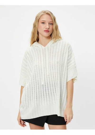 Koton Oversize Triko Panço Kapüşonlu Kısa Kollu Örgü Desenli Ekru 4wal90028ht Ekru