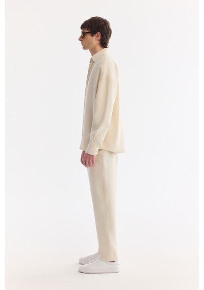 Avva Erkek Ekru Alttan Britli Yaka Nefes Alan Modal Karışımlı Soft Touch Oversize Fit Gömlek A61y2168