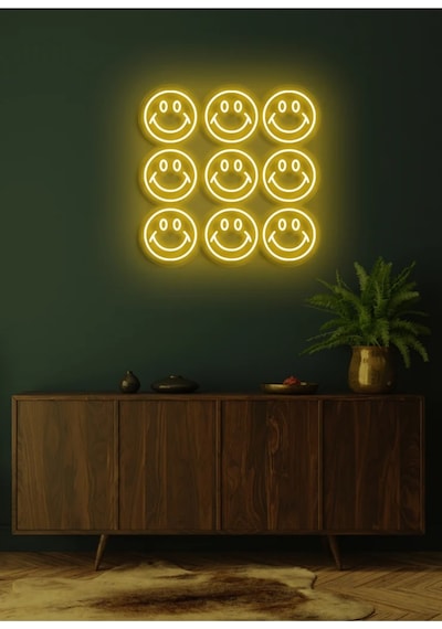 Gülücük Figürlü Neon Tabela Sarı