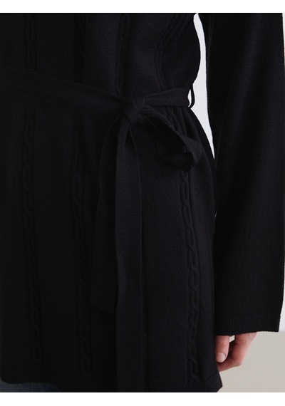 Lcw Modest Siyah Kendinden Desenli Kadın Triko Tunik